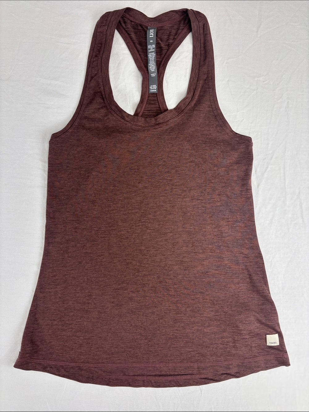 Vuori Lux Performance Racerback Tank Top in Chestnut Heather size XS